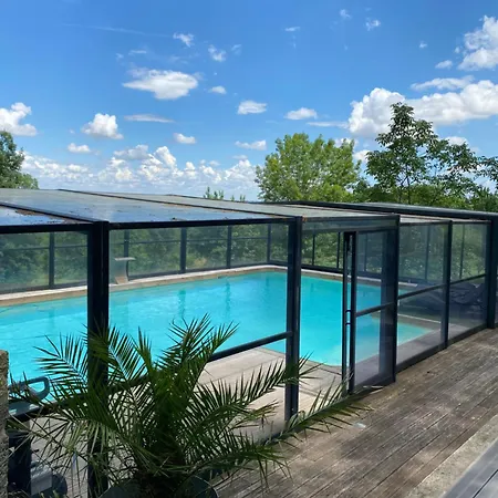 Ferme Restauree De Vacance Casa de Férias