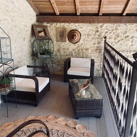 Ferme Restauree De Vacance Casa de Férias *