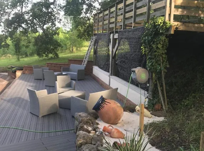 Ferme Restauree De Vacance Дом отдыха Xaintrailles